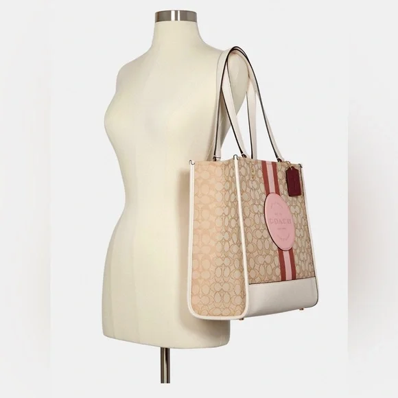 NWT COACH Dempsey Tote In Signature Jacquard With Stripe And Coach Patch